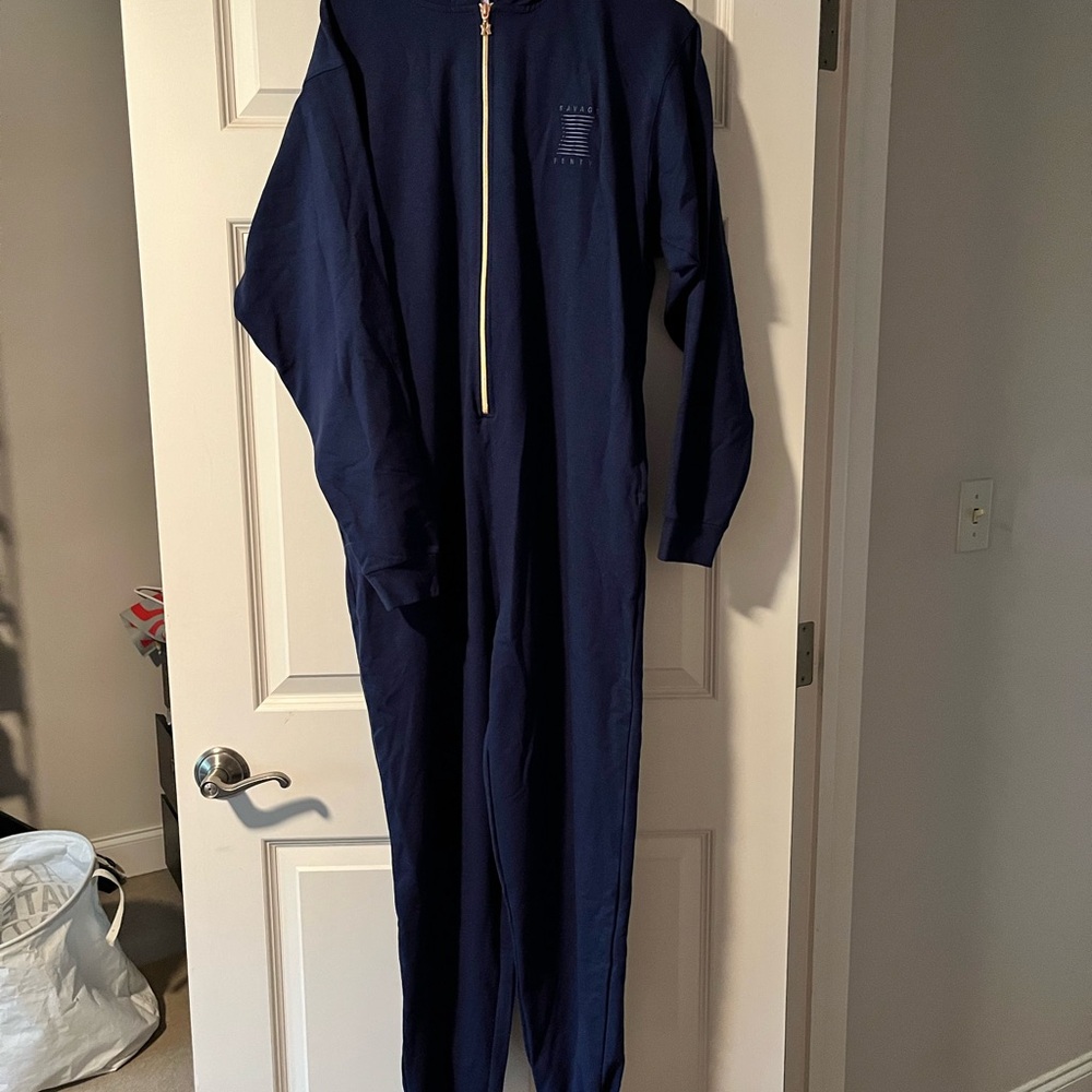 Women’s hooded jumpsuit